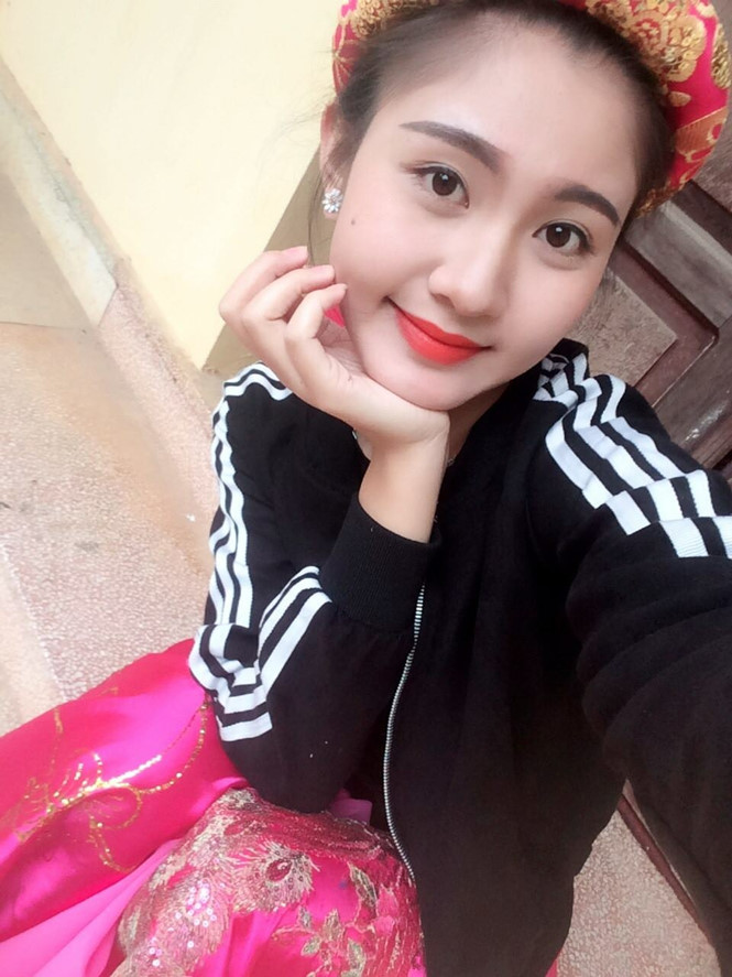 Ngắm vẻ đẹp trong trẻo của nữ sinh dân tộc Mường Ngắm vẻ đẹp trong trẻo của nữ sinh dân tộc Mường